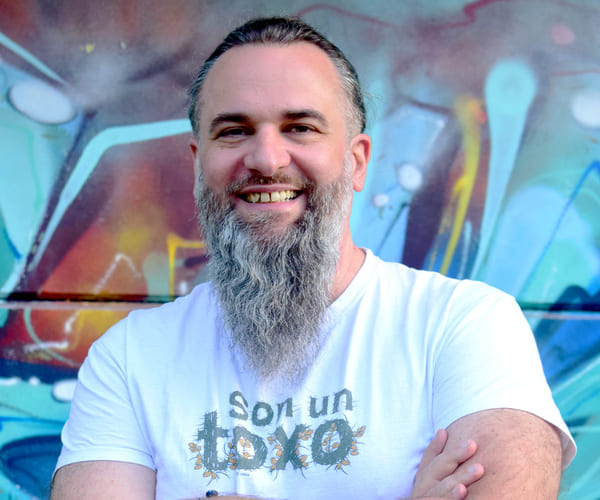 Raúl Vicente, Clases de inglés online - Playinglish